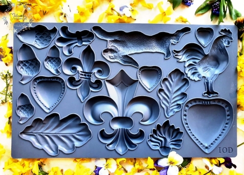 fleur-de-lis.jpg