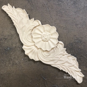 Pediment WUB2119 15.2x5.5cms